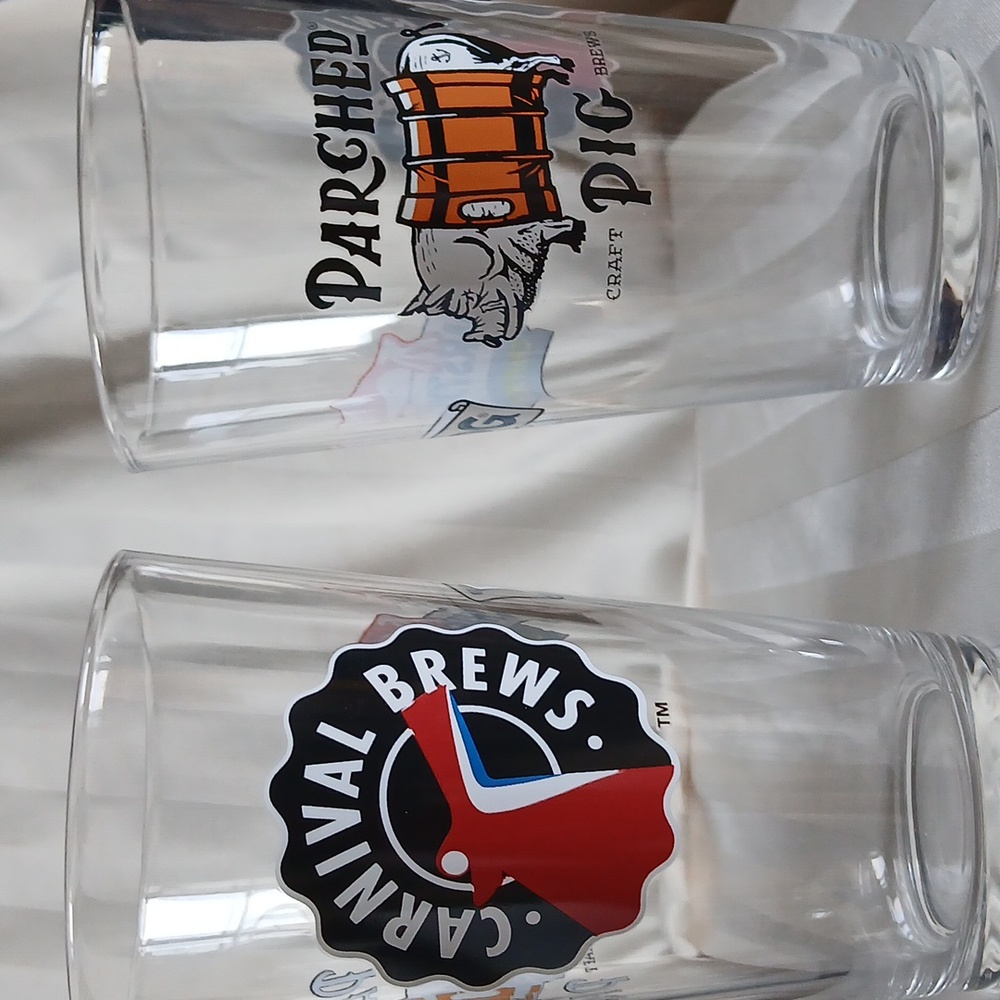 Carnival Brews and Parched Pig Pint Glass Set - Clear